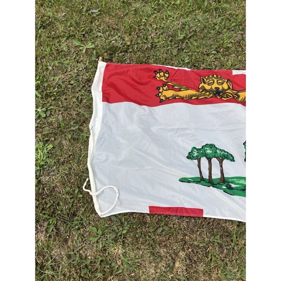 Vintage Canadian Provincial/Territorial Flag - Prince Edward Island ( PEI ) - Picture 2 of 8